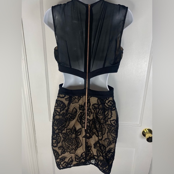 Stylestalker Night Fever Black Lace Mini Dress with Nude Underlay - Picture 5 of 13